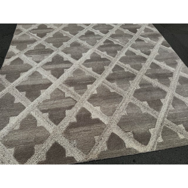 2020s 8ft 2in × 10ft 1in Artisan De Luxe Gray Fleur-De-Lys Wool Area Rug For Sale - Image 5 of 12