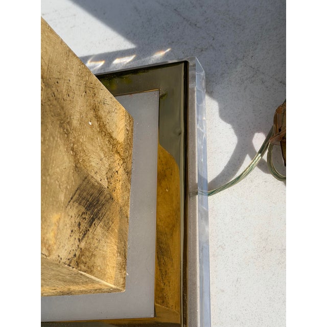 Vintage Modernist Table Lamps With Faux-Travertine Finish and Lucite Bases, a Pair For Sale - Image 11 of 13