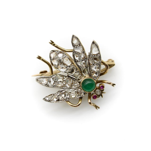 Late 19th Century Victorian 14k Gold Rose Cut Diamond Winged “En Tremblant” Insect Brooch For Sale - Image 4 of 10