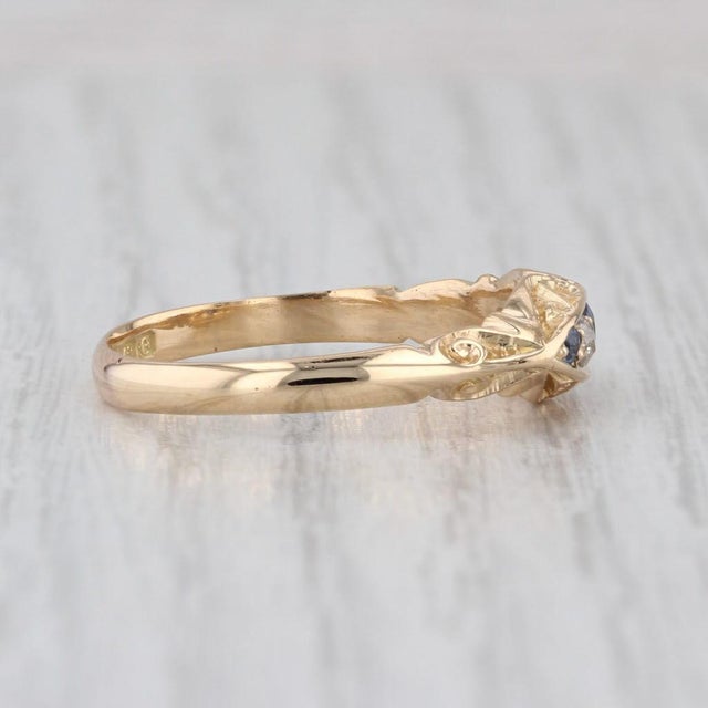 Late 19th Century Antique 0.28ctw Sapphire Diamond Ornate Ring 18k Yellow Gold Size 9 For Sale - Image 5 of 8