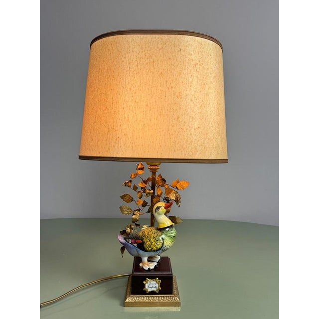 Italian Hollywood Regency Porcelain Waterbird Table Lamp with Sculptural Brass Foliage attributed to Giulia Mangani, Italy, 1970s For Sale - Image 10 of 16