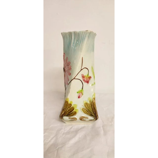 Art Nouveau Vase in Ceramic, Spain, 1930s, in Very Good conditions. Designed 1890 to 1919