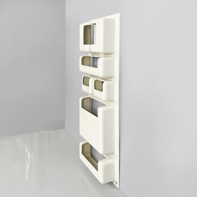 Italian Modern Wall Storage by Giorgio De Ferrari for Elco, 1970s For Sale - Image 3 of 18