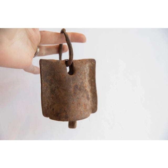 Vintage African Yoruba Iron Bell For Sale In New York - Image 6 of 7