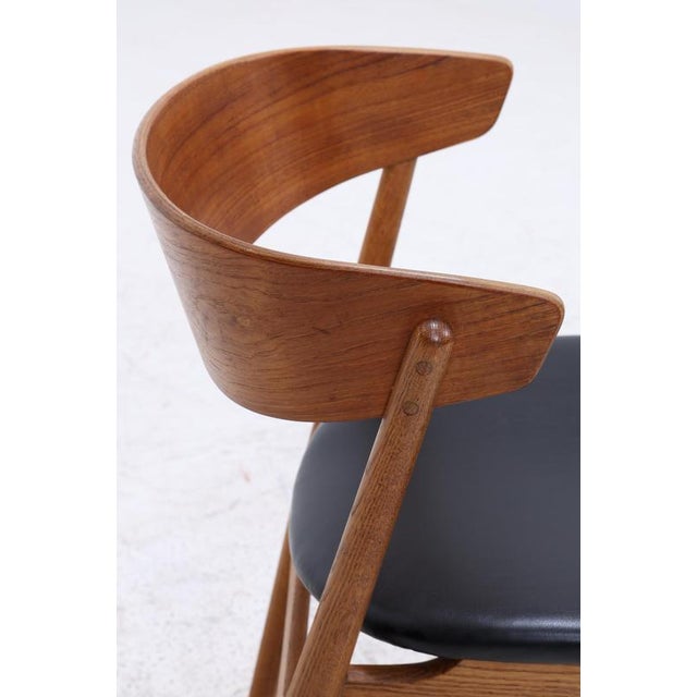 Mid-Century Danish Model 7 Chairs in Teak and Leather by Helge Sibast, Set of 4 For Sale - Image 9 of 16