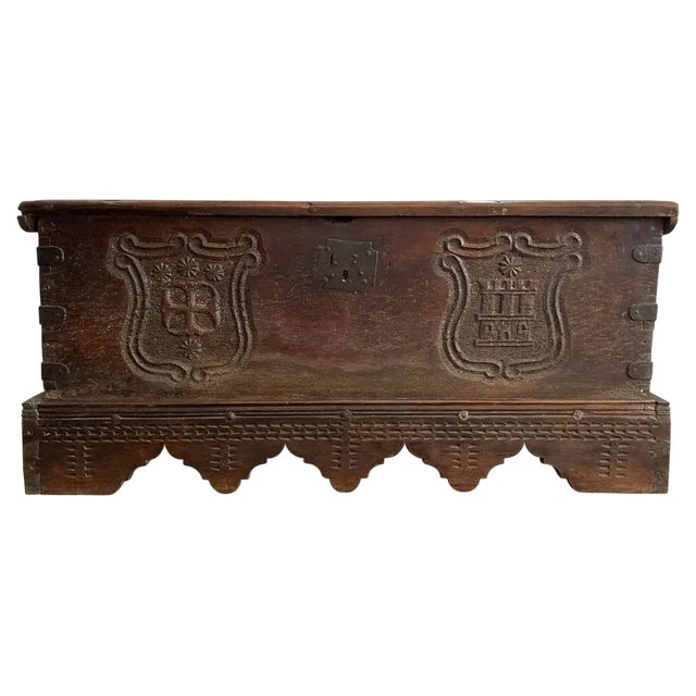 Renaissance Wedding Trunk with Coat of Arms, 1600s For Sale
