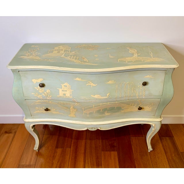 Vintage Venetian Chinoiserie Louis XV style Bombé Chest – Hand-Painted Manufactured in the 1960's by Venetian & Tuscan...