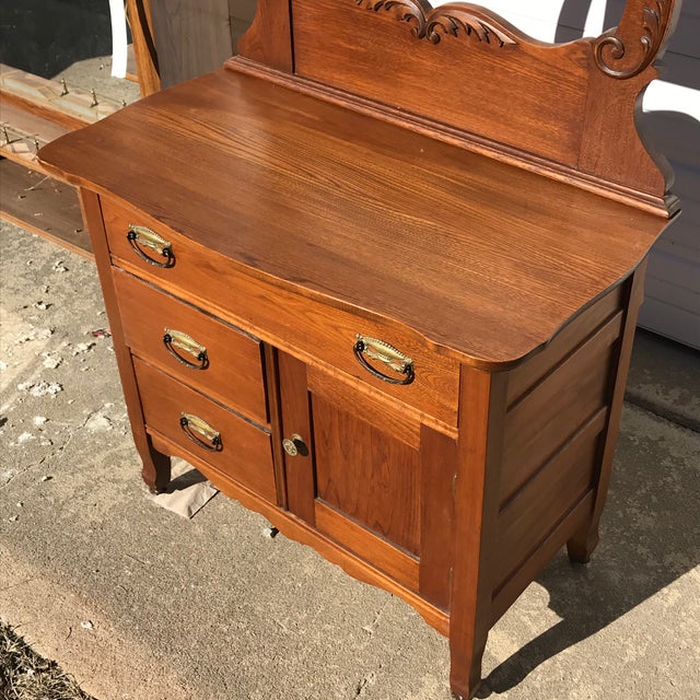 Antique Wash Stand W/ Mirror Chairish