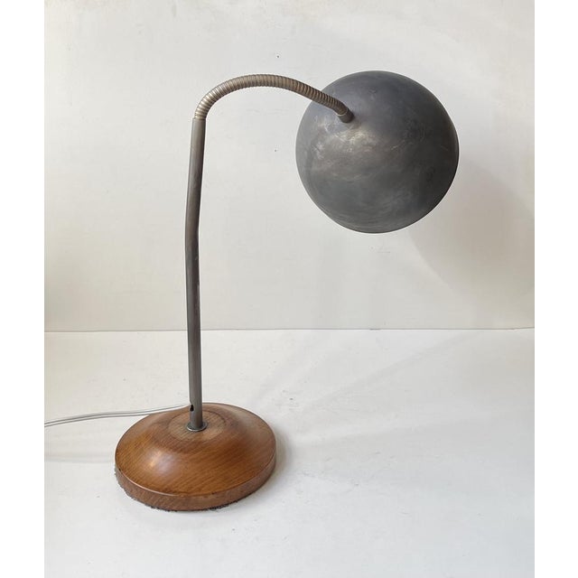 Vintage Scandinavian Industrial Table Lamp in Oak & Grey Steel, 1950s For Sale - Image 6 of 12