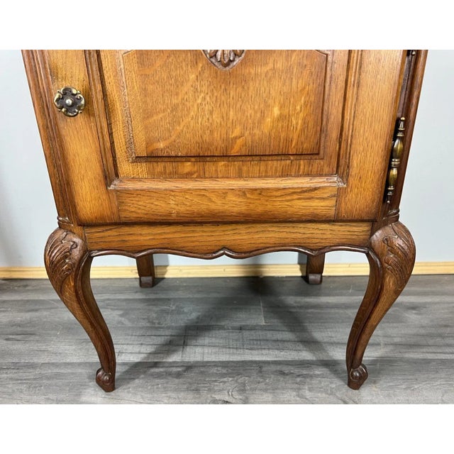 Vintage French Oak Bedside Tables, Set of 2 For Sale - Image 6 of 11