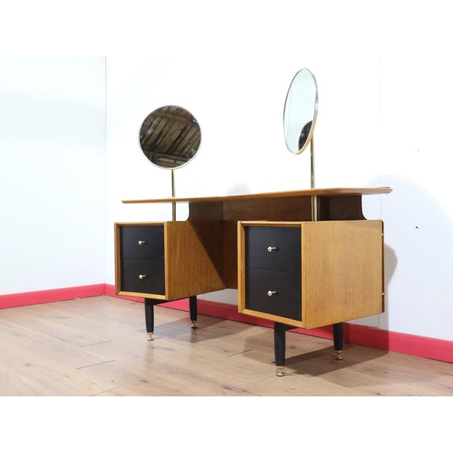 Mid Century Modern Vintage Vanity Dresser Table by G Plan For Sale - Image 4 of 11