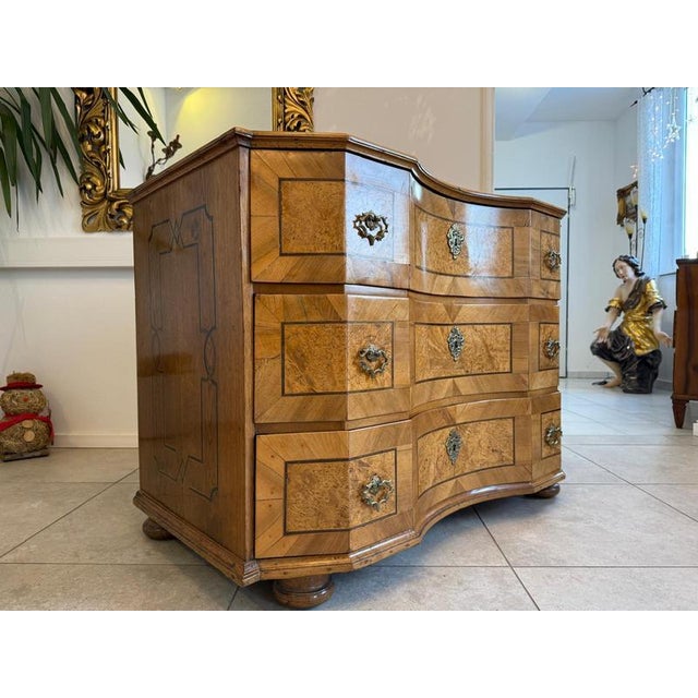Baroque Chest of Drawers in Pine For Sale - Image 5 of 18