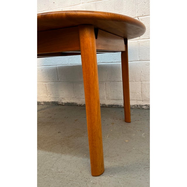 Mid-Century Modern Teak Oval Extension Dining Table For Sale - Image 14 of 16