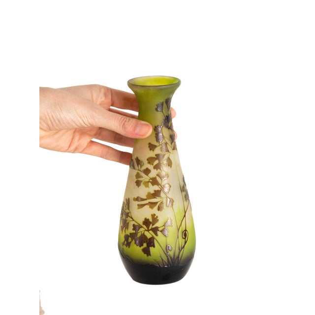 Art Nouveau Cameo Green Glass Vase by Emile Gallé, 20th Century For Sale - Image 3 of 5