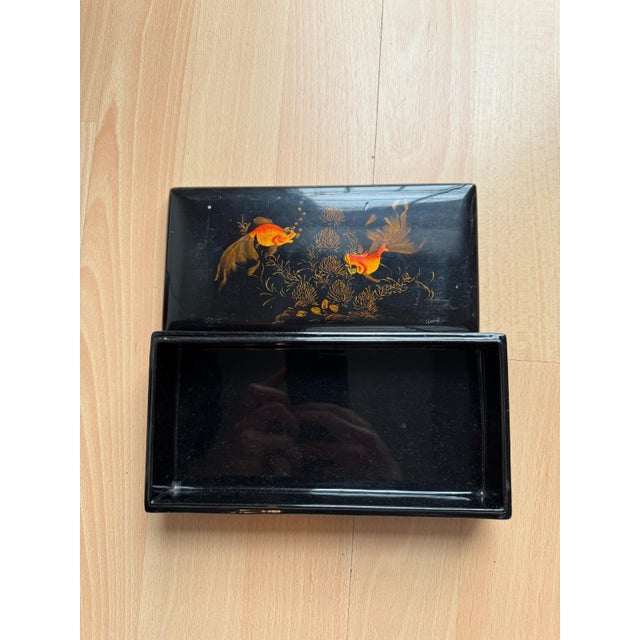 Early 20th Century Japanese Lacquer Box in Wood and Black Polychrome For Sale - Image 6 of 11