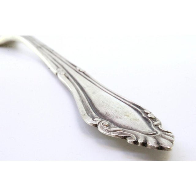 Silver Dessert Spoon with Shell-Shaped Grooves Handle For Sale - Image 3 of 7