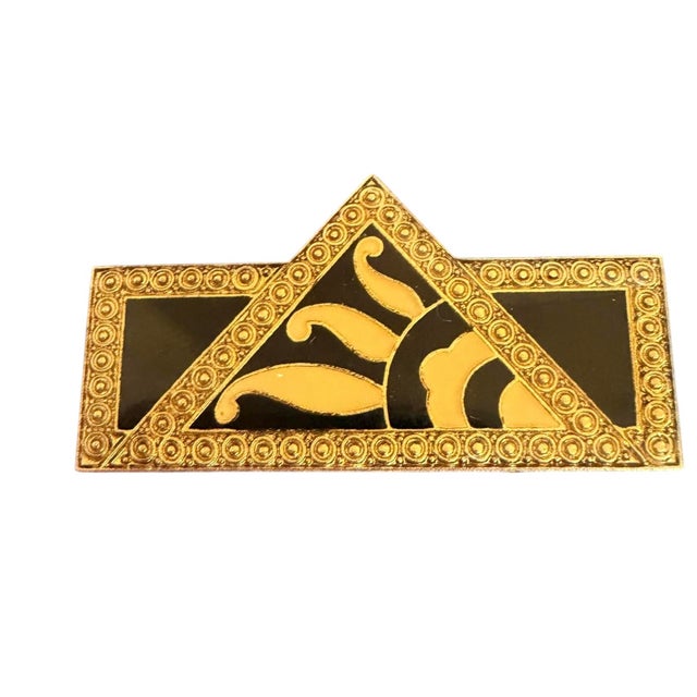 Art Deco Art Deco Lucite Brooch For Sale - Image 3 of 3