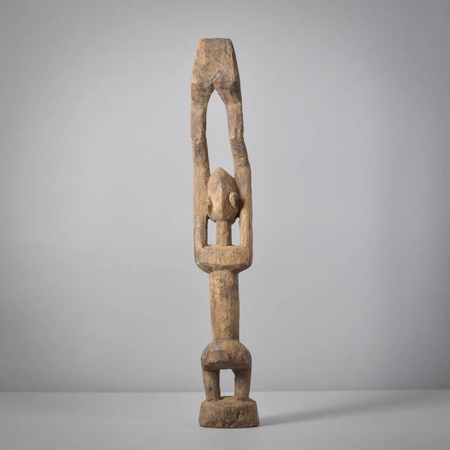 Early 20th Century Dogon Tellem Standing Ladder Arm Wood Figure For Sale - Image 10 of 12