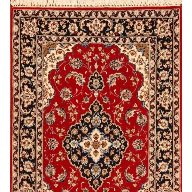 Hand-knotted rugt | Size: 183cm x 120cm | Knot density: approx. 800,000 knots/m² | Material: 95% natural wool, 5% silk |...