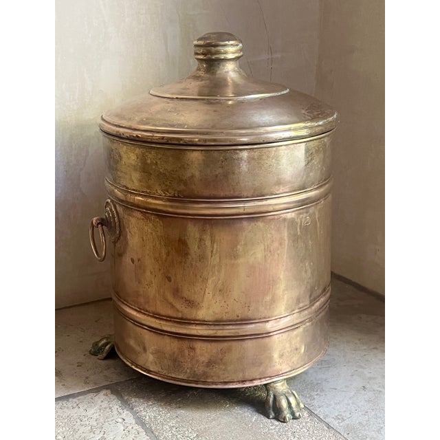 Late 19th Century 19th Century Copper Coal Lidded & Footed Bucket With Insert For Sale - Image 5 of 11