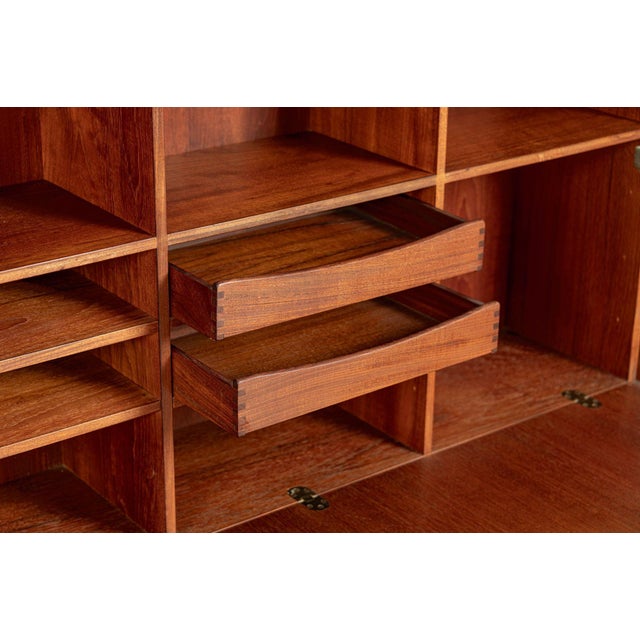 Brown Mid-Century Danish Teak Wall Unit Bookcase by Peter Løvig Nielsen, Pair, 1960s For Sale - Image 8 of 18