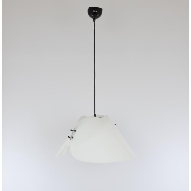 1970s Melilla Pendant Light by Vico Magistretti for Oluce, 1970s For Sale - Image 5 of 9