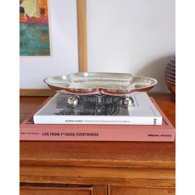 Silver Plated Clover Ball Footed Dish from Elkington & Co, 1950s For Sale - Image 17 of 18