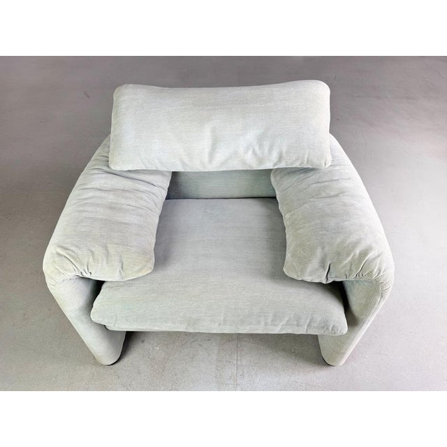 Turquoise Fabric Maralunga Armchair by Vico Magistretti for Cassina, 1990s, in Good conditions. Designed 1990 to 1999 I...
