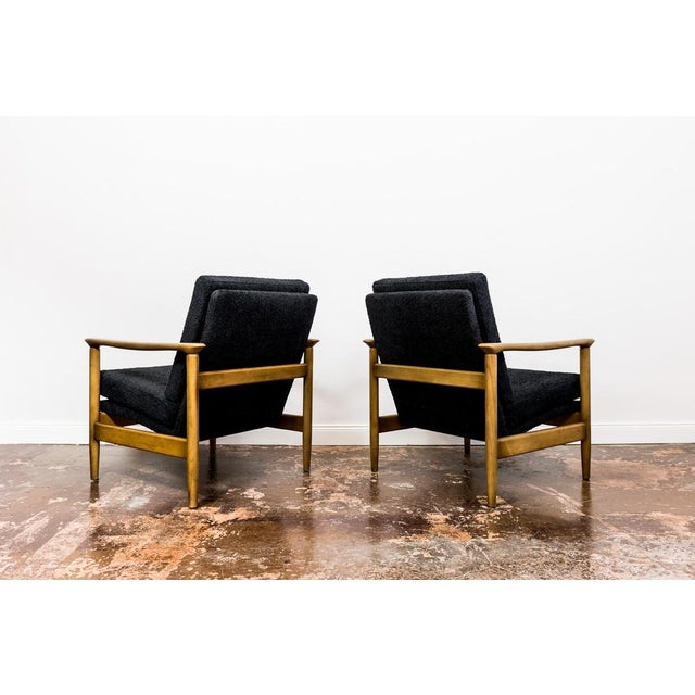 GFM 142 Armchairs by Edmund Homa for Gościcńskie Furniture Fabryki, 1960s, Set of 2 For Sale - Image 15 of 18