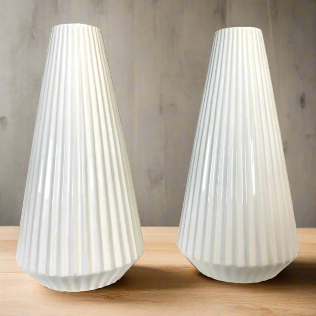 1990s Tall White Ribbed Ceramic Vases | Pair For Sale - Image 5 of 5
