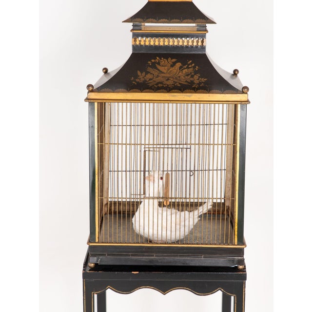 Metal Regency Style Tole Birdcage on Stand, Usa 20th Century For Sale - Image 7 of 10