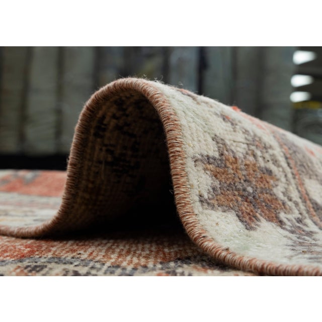 Textile Turkish Vintage Rug 4'9" x 7'3" #17802 For Sale - Image 7 of 8