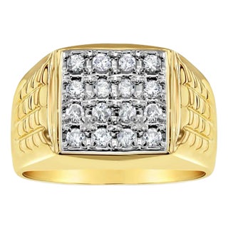 One Carat Square Faced Diamond Cluster Ring with Brick Patterned Band, Size 13 For Sale