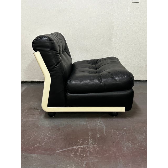 Circa 1970 Original Black Leather Amanta Lounge Chairs by Mario Bellini for C&b Italia For Sale In Los Angeles - Image 6 of 18