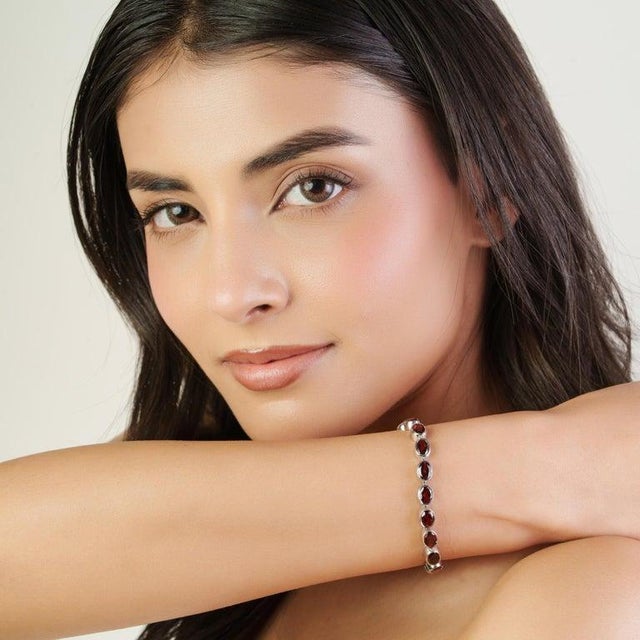 Metal Natural Oval Cut Deep Red Garnet Stackable Tennis Bracelet in 925 Sterling Silver For Sale - Image 7 of 11