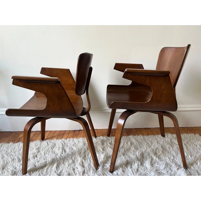 Mid-Century Modern Mid 20th Century Walnut Finish Bentwood Dining/Accent Chair - Set of 2 For Sale - Image 3 of 11