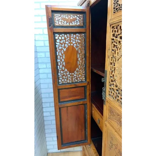 Chinese Vintage Chinese Pierced Screen Scholars Cabinet For Sale - Image 3 of 11