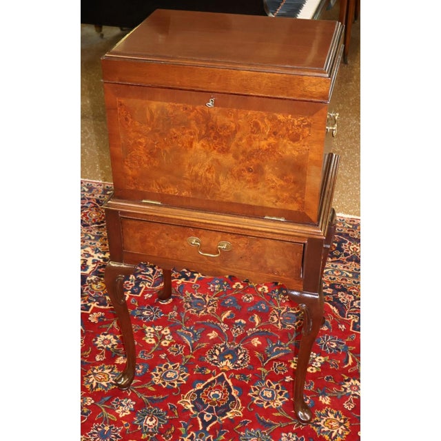 Queen Anne Hickory American Masterpiece Collection Queen Anne Burl Walnut Silver Chest For Sale - Image 3 of 15