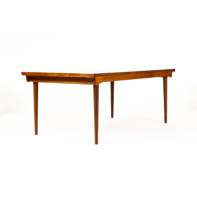 Mid-Century Modern 1960s Danish Modern Mid Century Teak Dining Table — Finn Juhl Fd-540 for France + Son — Two Leaves For Sale - Image 3 of 11
