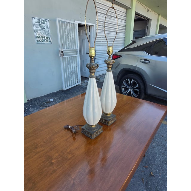 Italian Mid 20th Century Italian Murano White Glass Lamps For Sale - Image 3 of 15