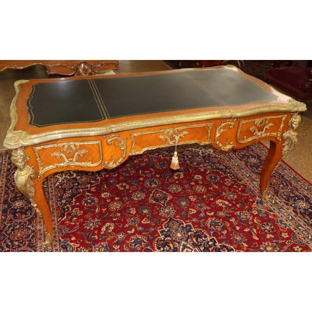 ​Bronze Mounted Louis XV French Style Walnut Writing Desk Bureau Plat For Sale - Image 13 of 18