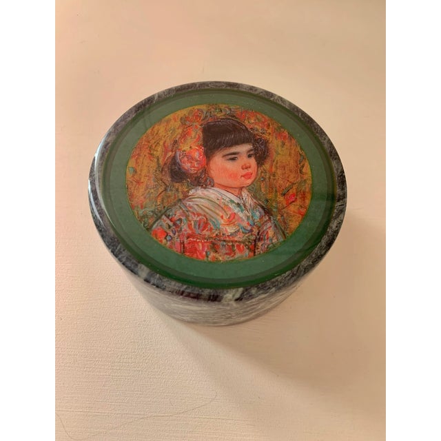 Vintage Mid Century Neoclassical Green Marble Round Box For Sale - Image 10 of 10