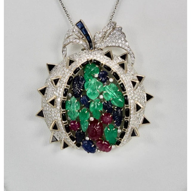 1970s Tutti Frutti 18k Brooch Pendant For Sale - Image 4 of 10