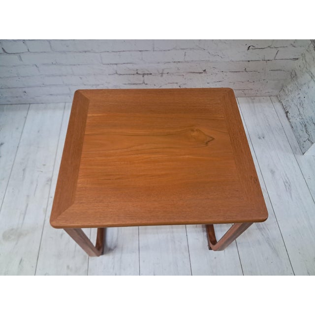 Mid-Century Modern Nesting Tables in Teak by Nathan for Parker Knoll, 1970s, Set of 3 For Sale - Image 11 of 18