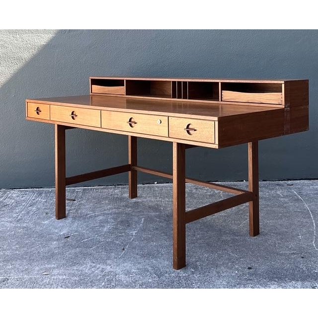 Peter Løvig Nielsen Vintage MCM Peter Lovig Nielsen for Hedensted Mobelfabrik Flip Top Teak Writing Desk For Sale - Image 4 of 12