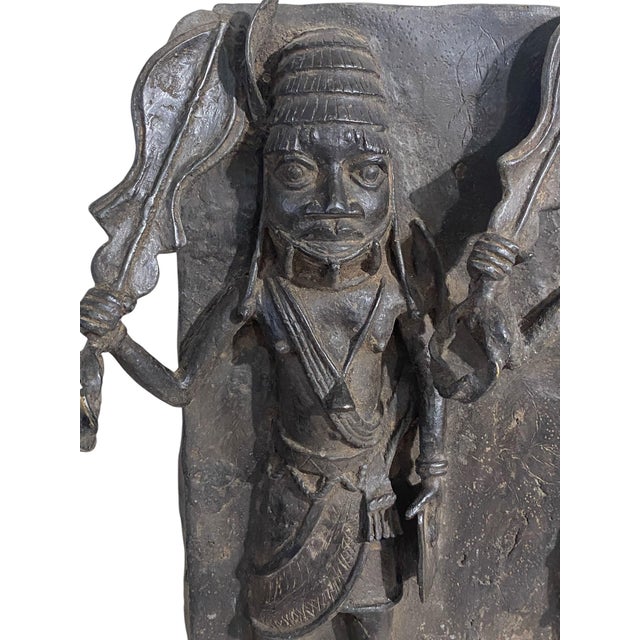 Vintage Large African Benin Bronze Plaque W/ Warriors 18.25" H For Sale In New York - Image 6 of 12