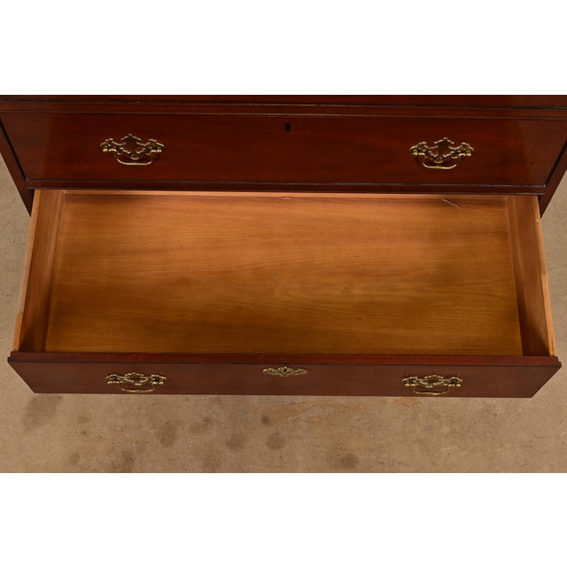 Wood 1980s Baker Furniture Georgian Carved Mahogany Eight-Drawer Highboy Dresser For Sale - Image 7 of 13