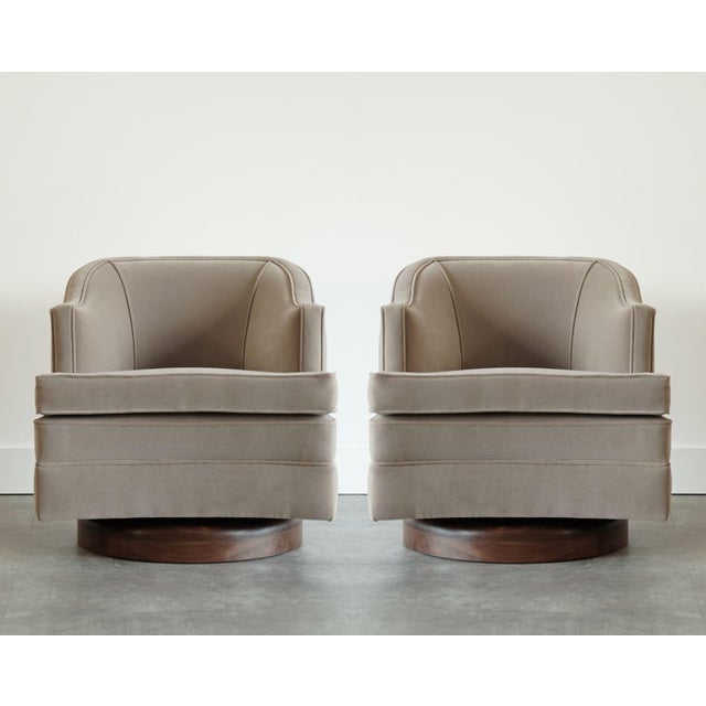 Set MCM Swivel Chairs in Taupe Velvet & Walnut, C. 1950s For Sale - Image 4 of 9