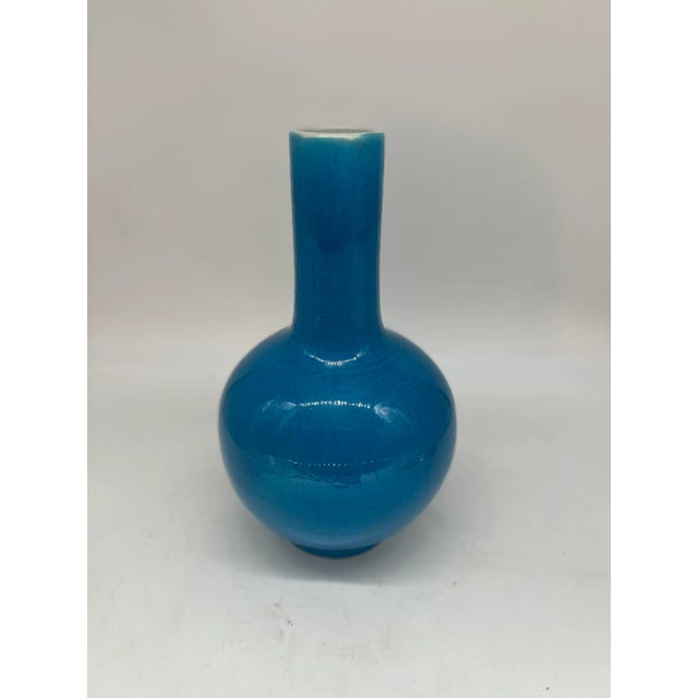 Chinese Peacock Blue Monochrome Bottle Form Vase 14" For Sale In Boston - Image 6 of 6