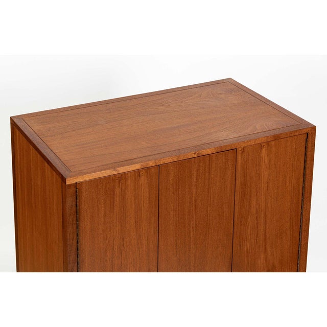 Mid-Century Modern Gentleman’s Cabinet or Dresser by Harvey Probber, Circa 1965 For Sale - Image 17 of 18